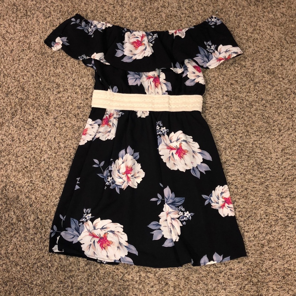 Floral print dress
